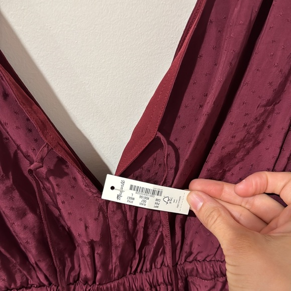NEW • Madewell • Women’s Jacquard Deep-V Ruffled Jumpsuit Burgundy Red Large - Picture 5 of 5